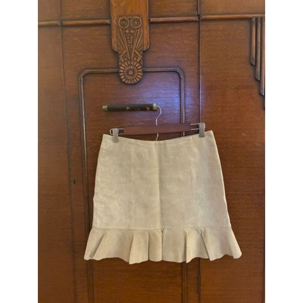 Wilsons Leather Genuine Leather Ruffle Mini Skirt Size 4 Cream Ivory EUC